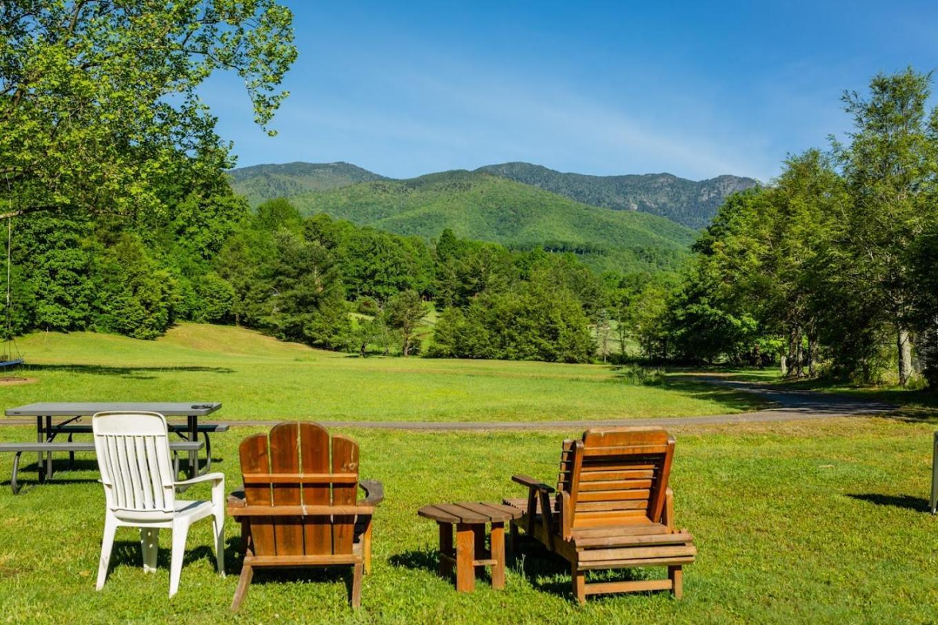 Lodge At Mount Mitchell Busick Extérieur photo